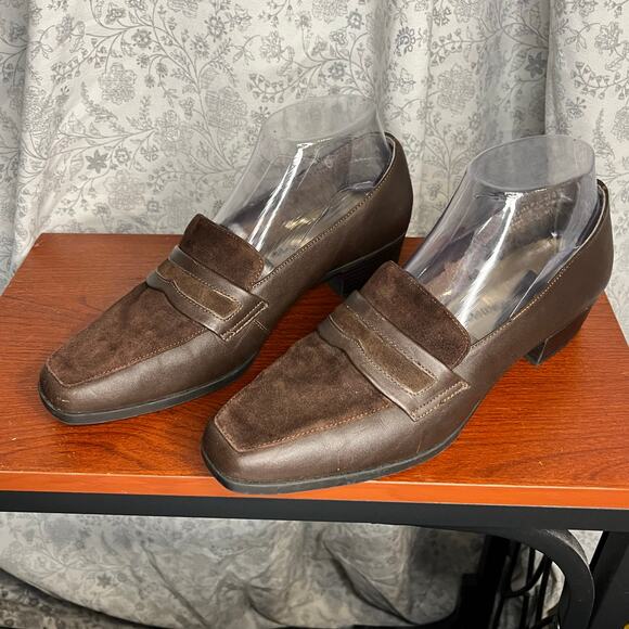 Vintage Brown Suede Loafers 8M Y2K Block Heel Preppy Office Academia old money - Picture 1 of 8